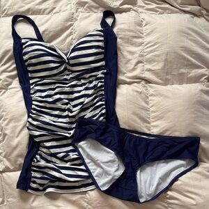 Glow & Glow Maternity Swimsuit Navy Two-Piece Swim Set With White Stripes Large